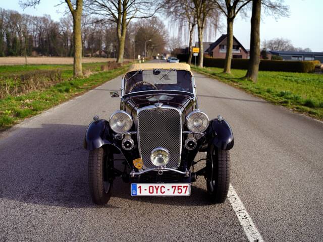 Singer 9 Sports