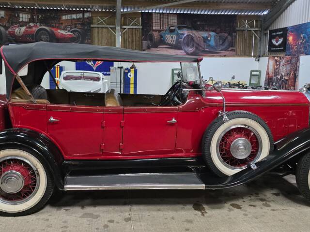 Pierce-Arrow Modell 43