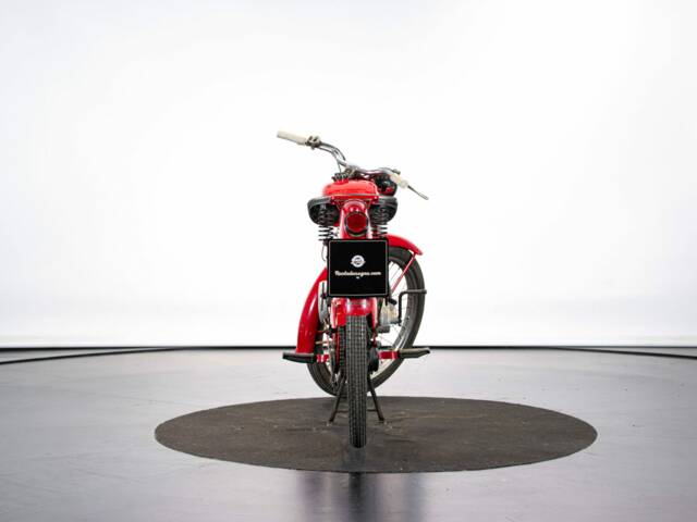 Moto Guzzi Motoleggera 65