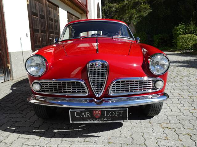 Alfa Romeo Giulia 1600 Sprint