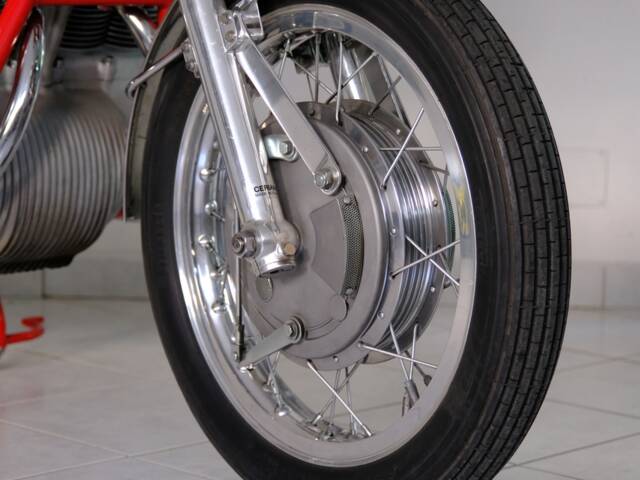MV Agusta 750 Sport