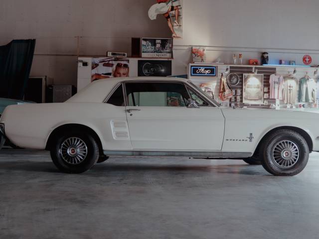 Ford Mustang 289
