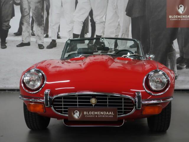 Jaguar E-Type V12