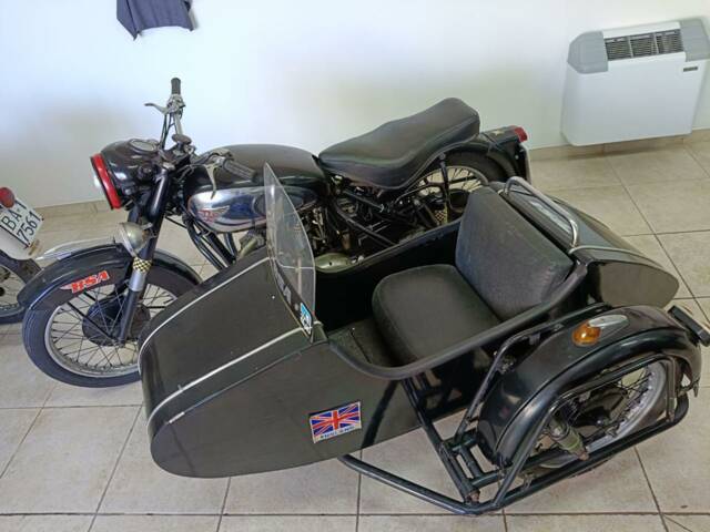 BSA A 10 Golden Flash