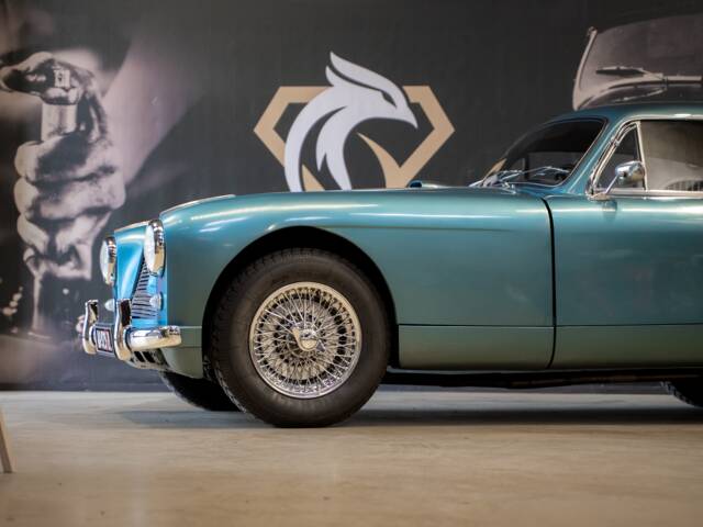 Aston Martin DB 2/4 Mk I