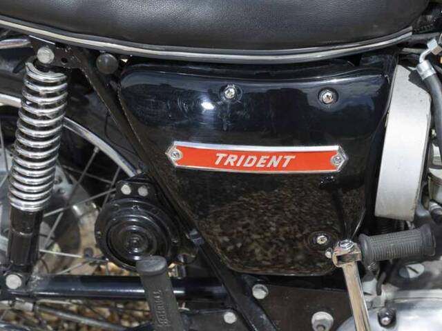 Triumph T 150 V Trident