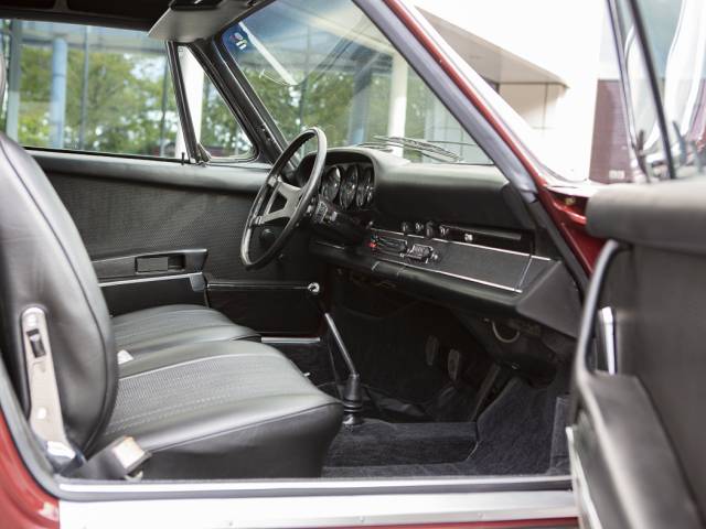 Porsche 911 2.2 S