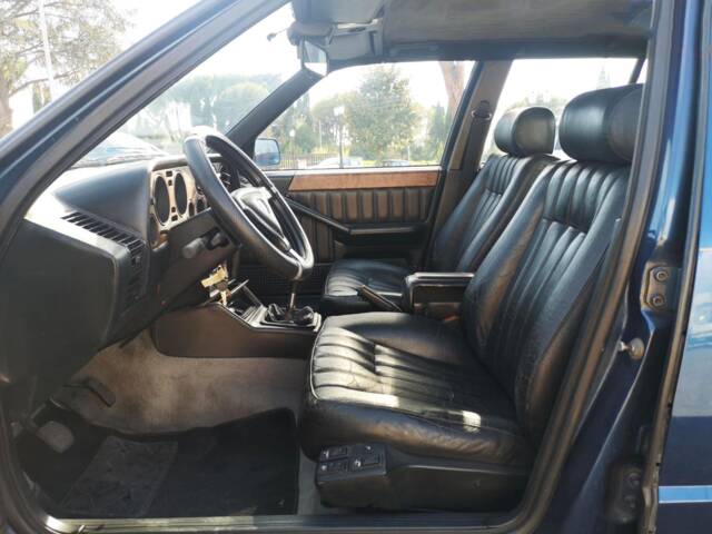 Lancia Thema 8.32