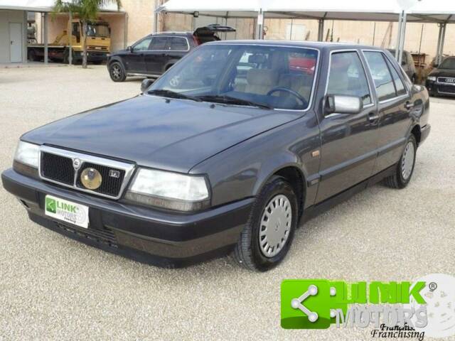 Bild 1/10 von Lancia Thema I.E. (1990)