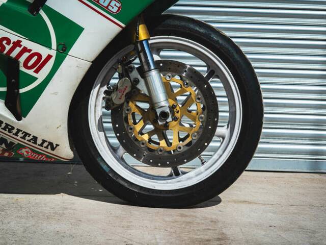 Honda VFR 750R RC 30