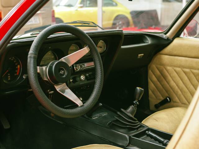 Opel GT 1900