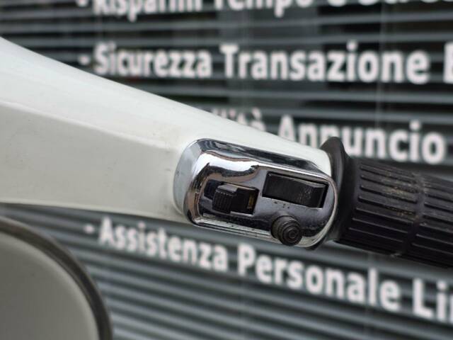 Piaggio Vespa 125 Primavera