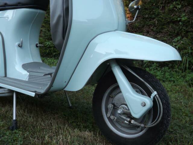 Innocenti Lambretta J50