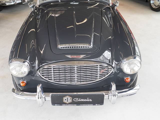 Austin-Healey 100/6 (BN6)