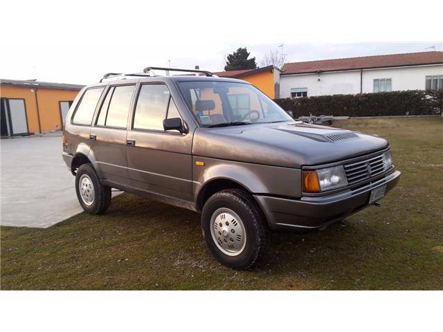 Image 1/15 de Rayton Fissore Magnum 4x4 (1987)