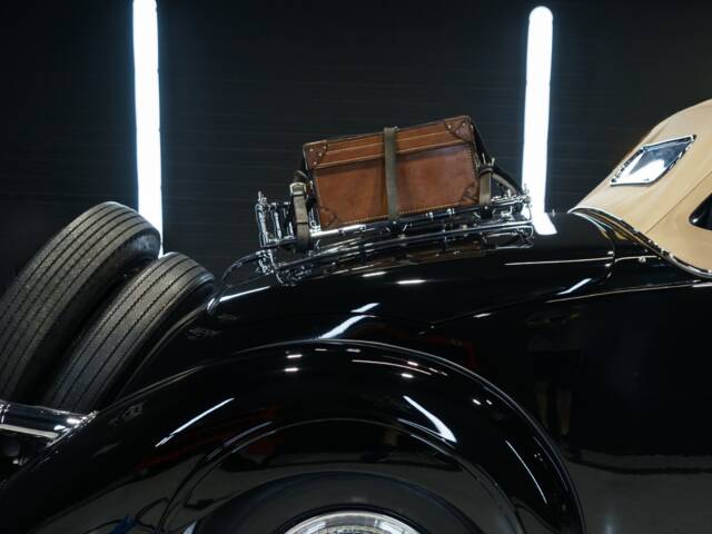 Riley 2.5 Litre RMC