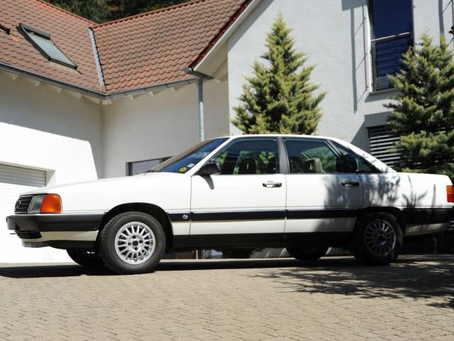 Audi 100 - 2.0