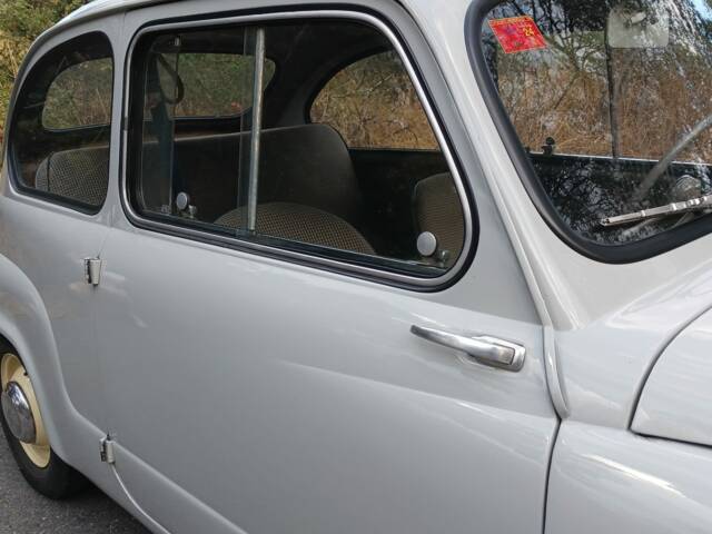 FIAT 600