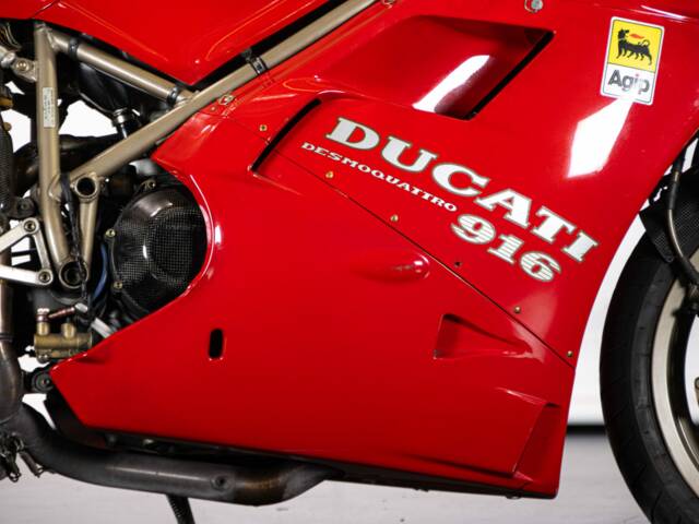 Ducati 916