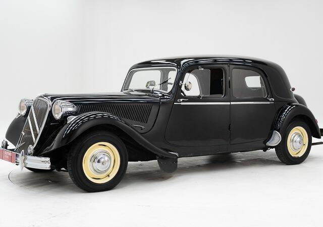 Afbeelding 1/15 van Citroën Traction Avant 15/6 (1954)