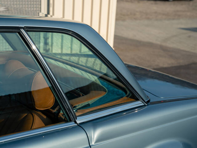 Mercedes-Benz 280 SL