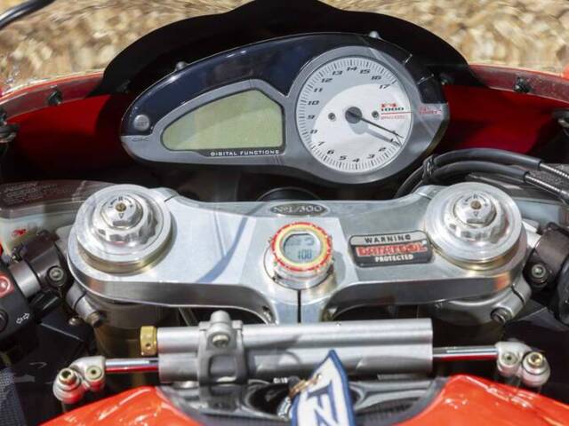 MV Agusta F4 1000 S