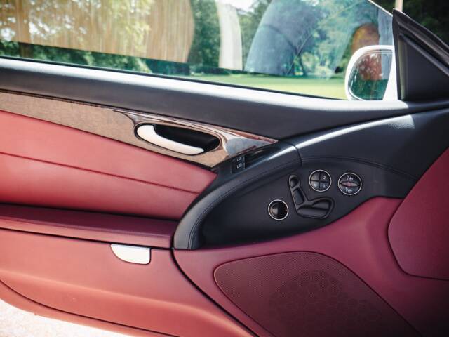 Mercedes-Benz SL 550