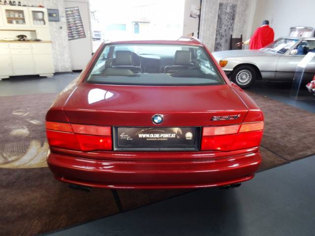 BMW 850i