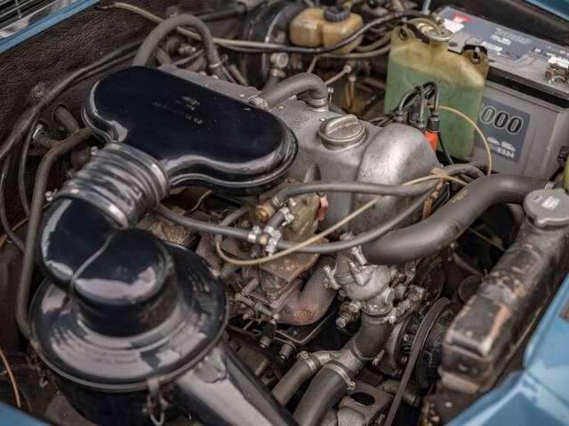 Mercedes-Benz 200