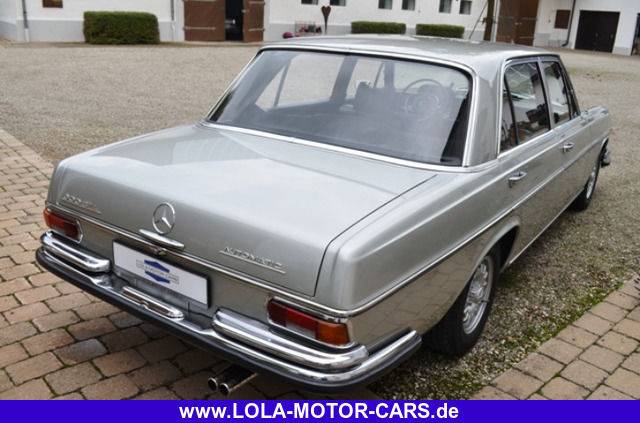 Mercedes-Benz 300 SEL 3.5