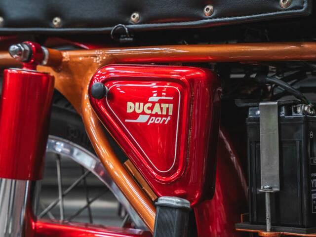Ducati 175 Sport