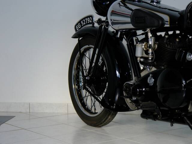 Brough-Superior SS 80