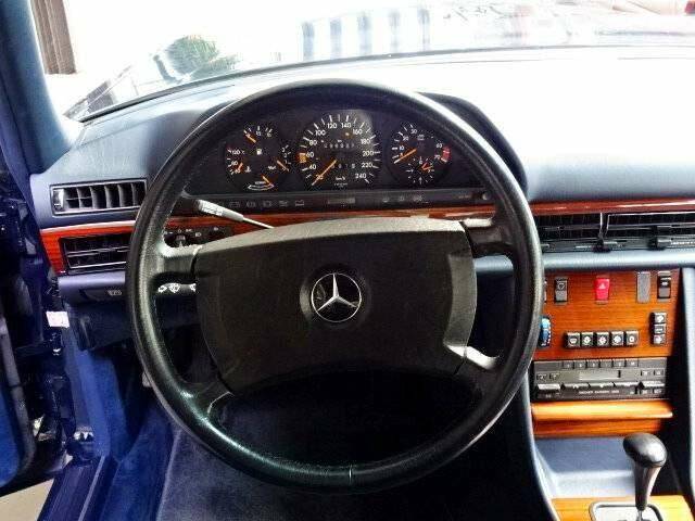 Mercedes-Benz 300 SE