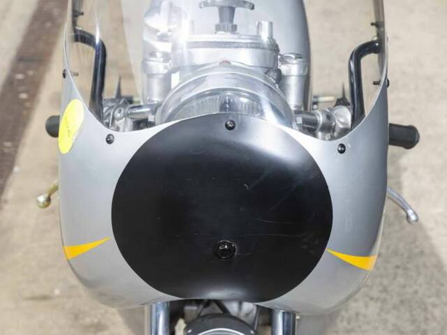 Honda CB 77