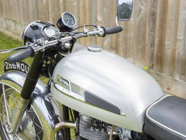 Norton 650 SS