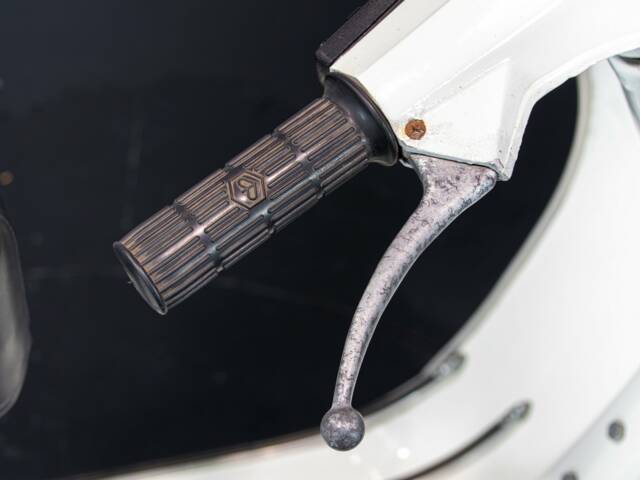 Piaggio Vespa 50 N Special