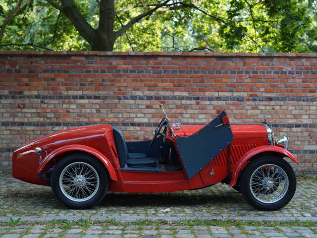 Singer 9 Sports