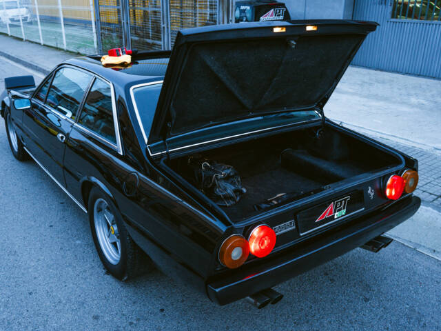 Ferrari 400i