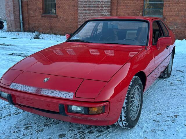Porsche 924