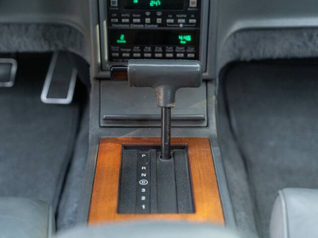 Cadillac Seville