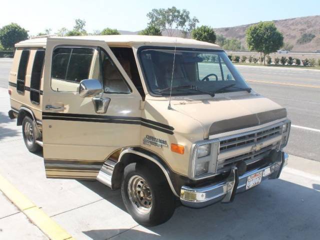 Afbeelding 1/10 van Chevrolet Van (1986)