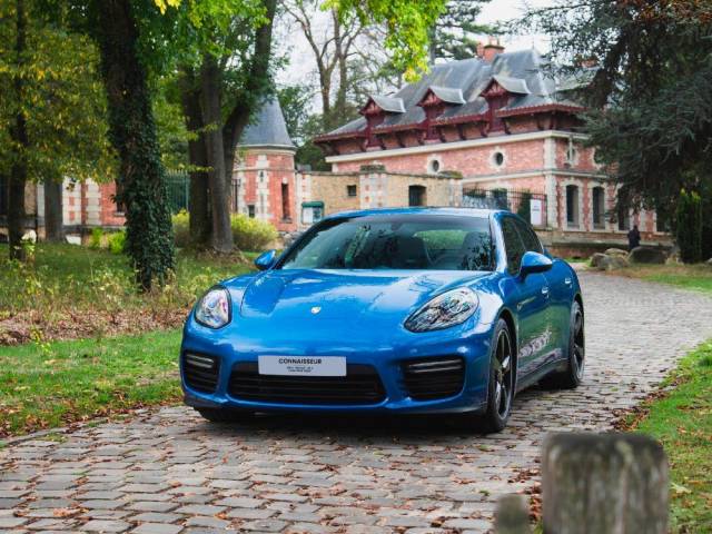 Porsche Panamera GTS