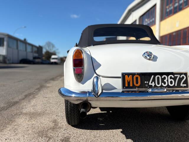 Alfa Romeo Giulia 1600 Spider