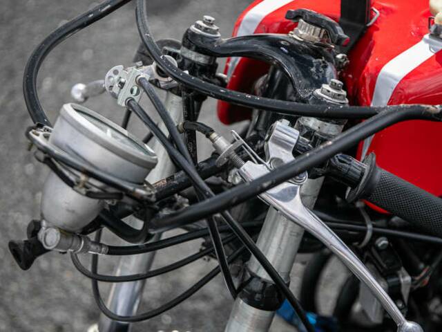 Honda RC 173