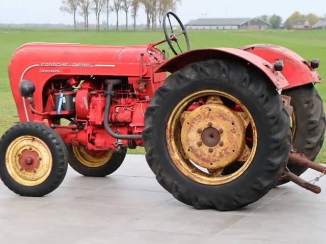 Porsche-Diesel Standard 218