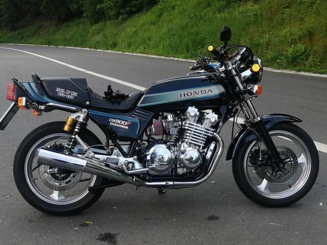 Honda CB 900 F Bol d'Or