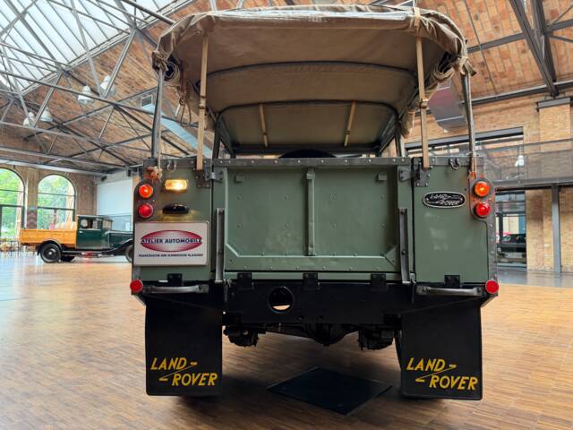 Land Rover 88