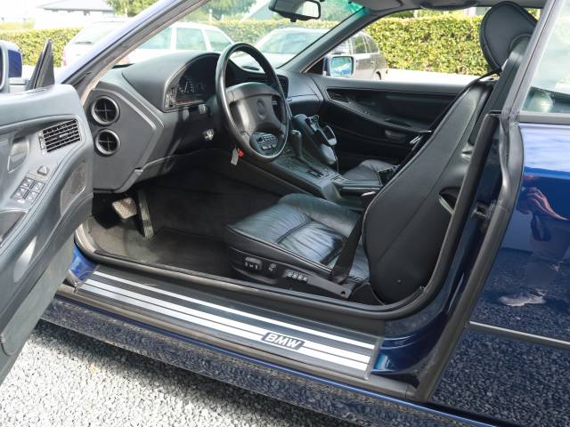 BMW 850i