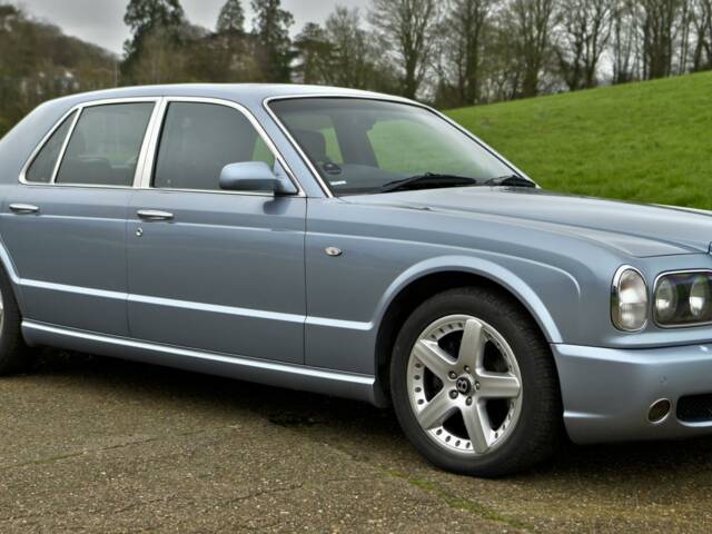 Image 1/49 of Bentley Arnage T (2003)