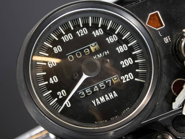 Yamaha TX 500